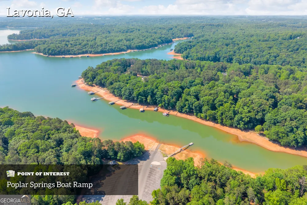 220 Trout DR Lavonia, GA 30553