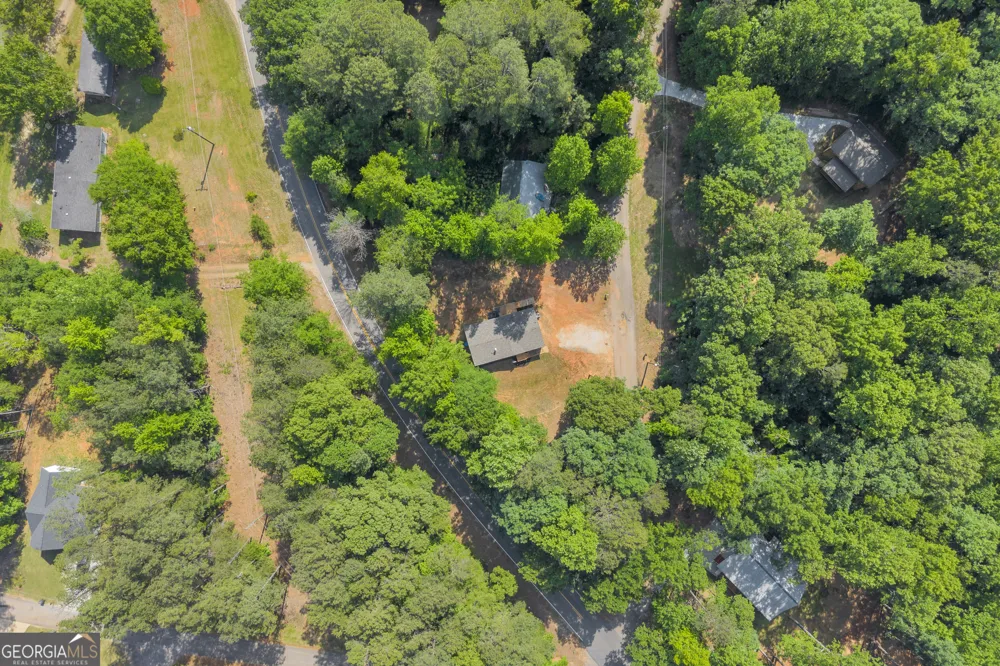 220 Trout DR Lavonia, GA 30553