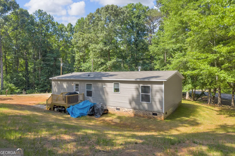 220 Trout DR Lavonia, GA 30553