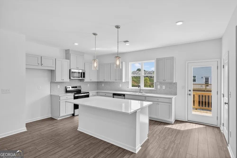 102 Epperly WAY Tucker, GA 30084