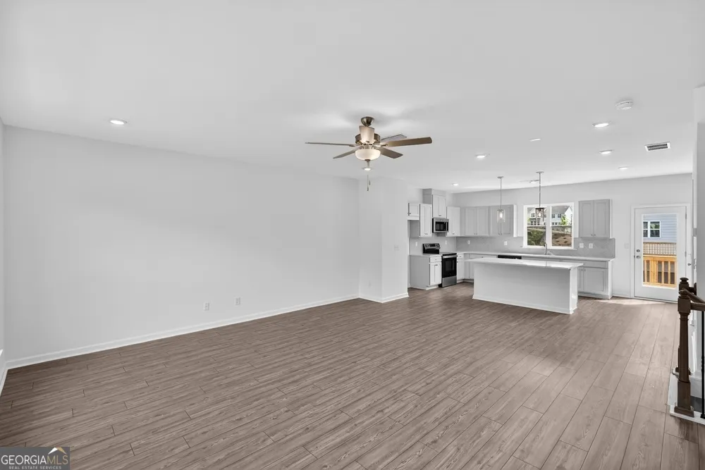 102 Epperly WAY Tucker, GA 30084