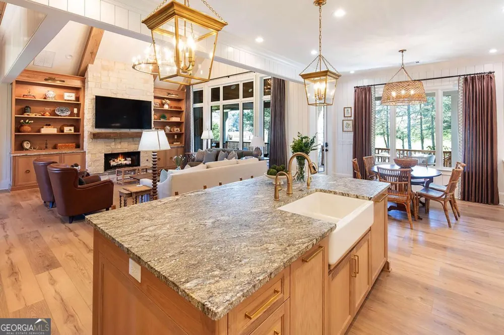 346 Woodeye CIR Suches, GA 30572
