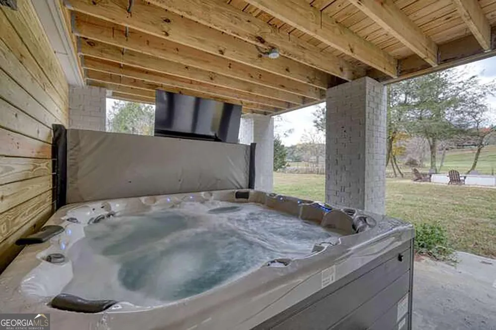 346 Woodeye CIR Suches, GA 30572
