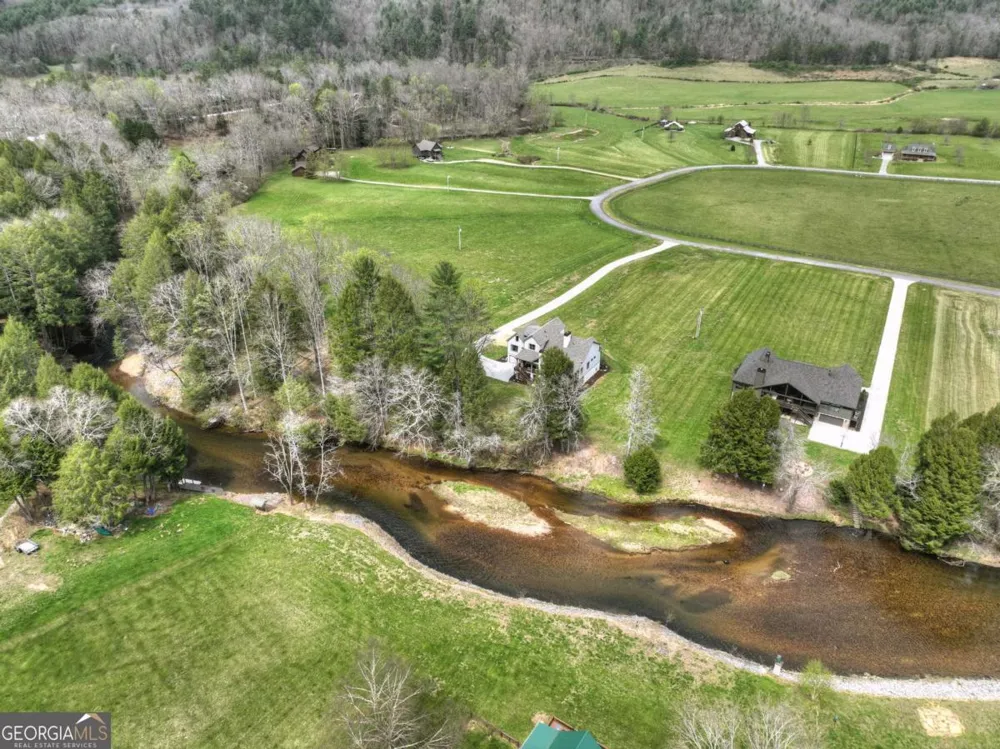 346 Woodeye CIR Suches, GA 30572