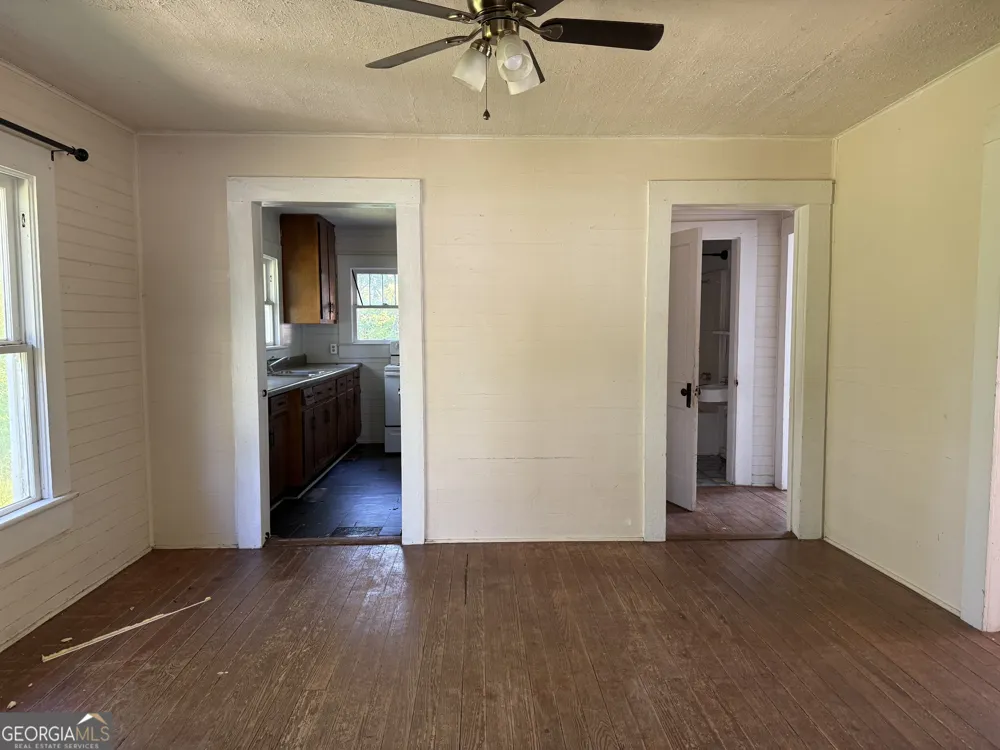314 E Louisiana AVE Soperton, GA 30457