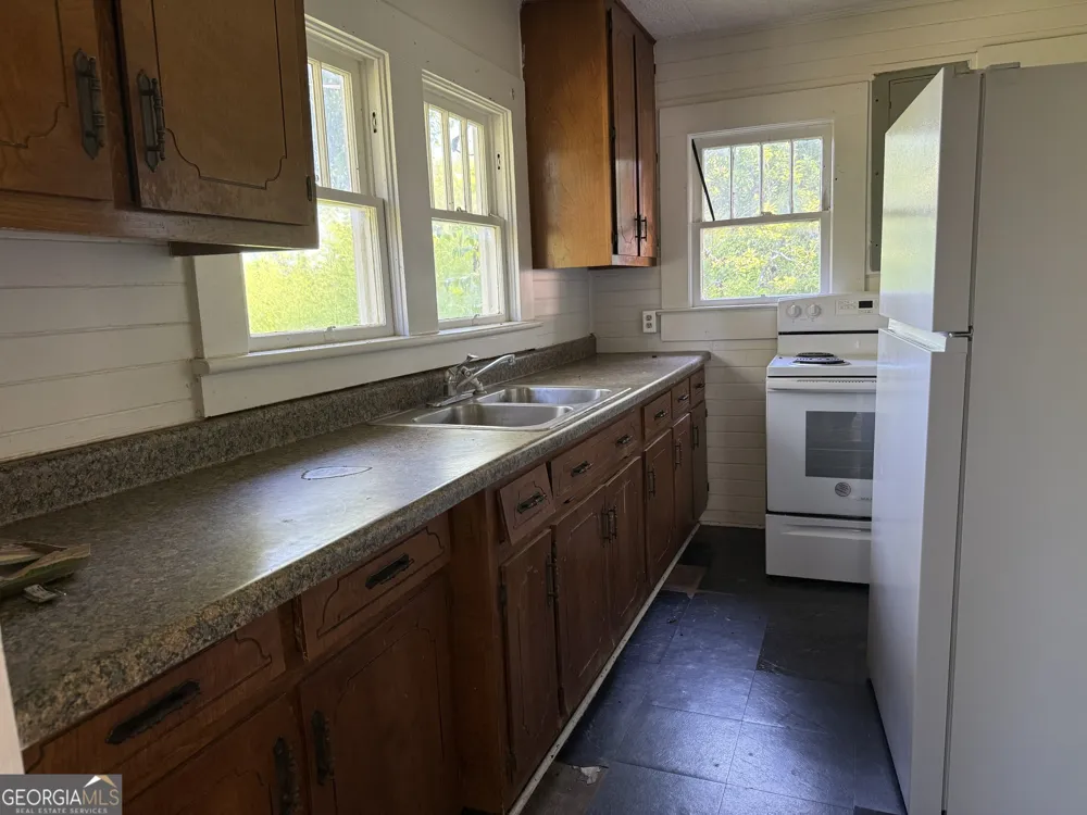 314 E Louisiana AVE Soperton, GA 30457