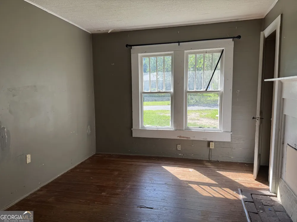 314 E Louisiana AVE Soperton, GA 30457