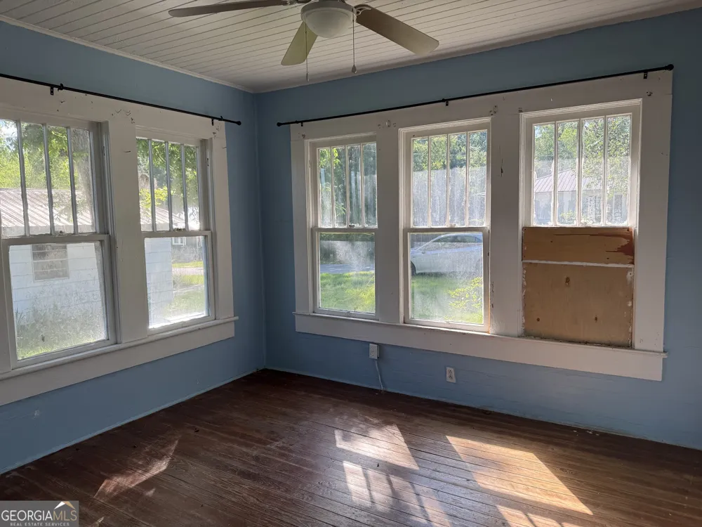 314 E Louisiana AVE Soperton, GA 30457