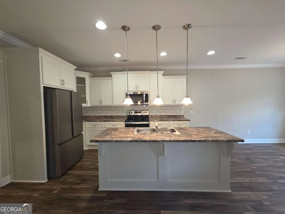 144 Linden DR Jesup, GA 31545
