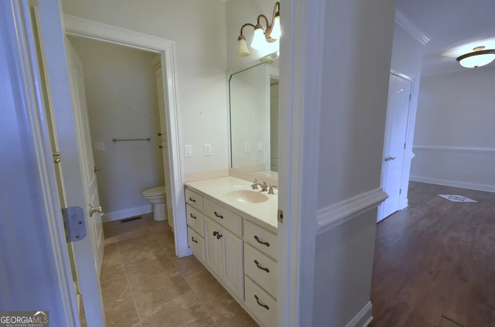 121 Jessup ST Eastman, GA 31023