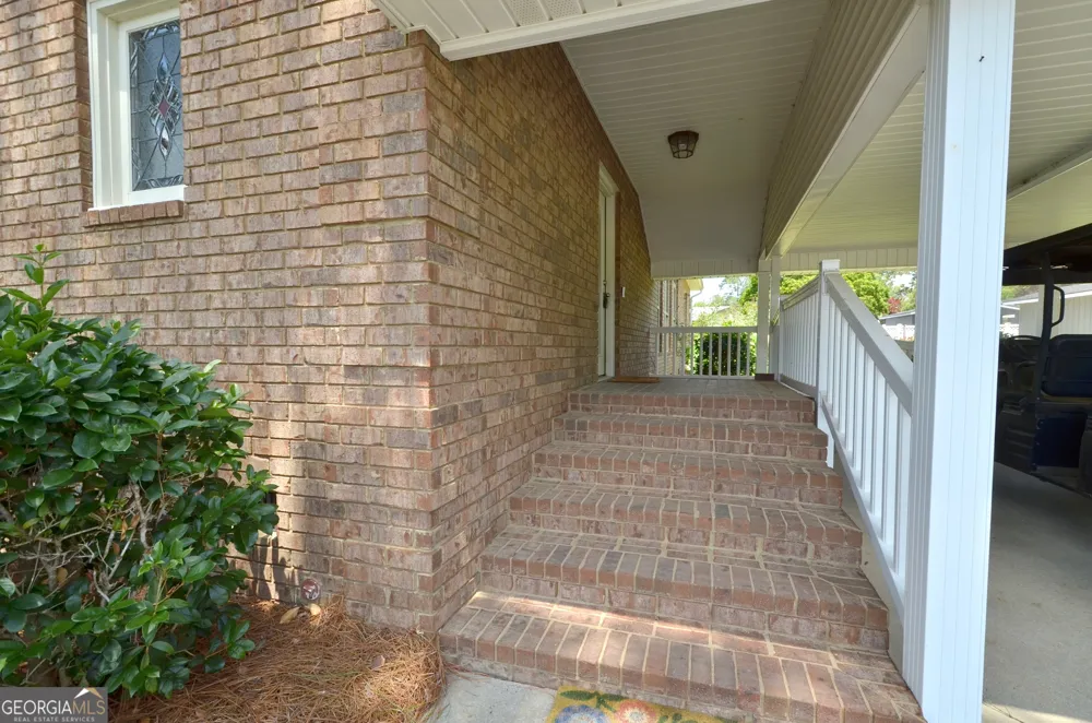 121 Jessup ST Eastman, GA 31023
