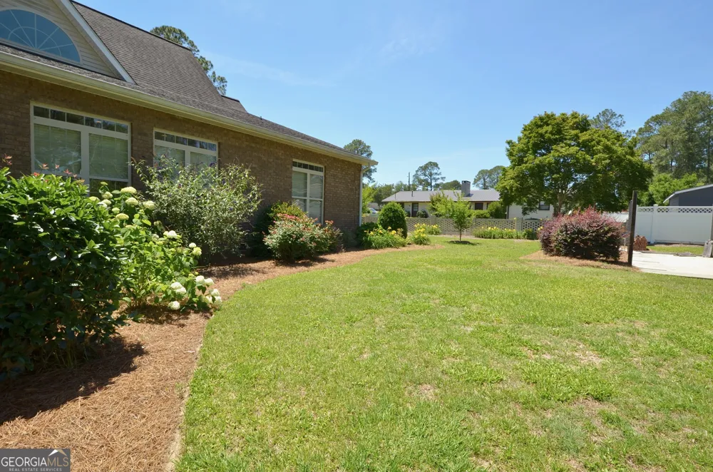 121 Jessup ST Eastman, GA 31023