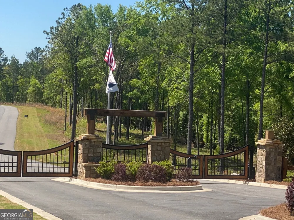 261 Chimney Rock TRL NW Milledgeville, GA 31061