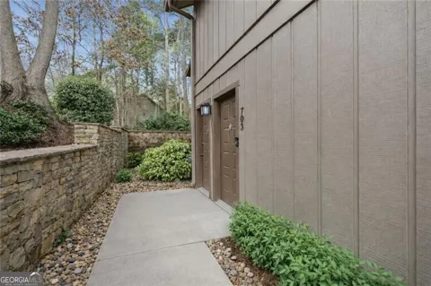 703 Cumberland CT