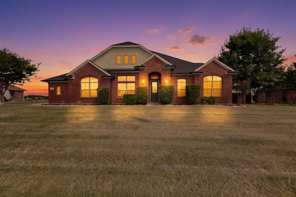 5575 Tree Grace Lane Kaufman, TX 75142