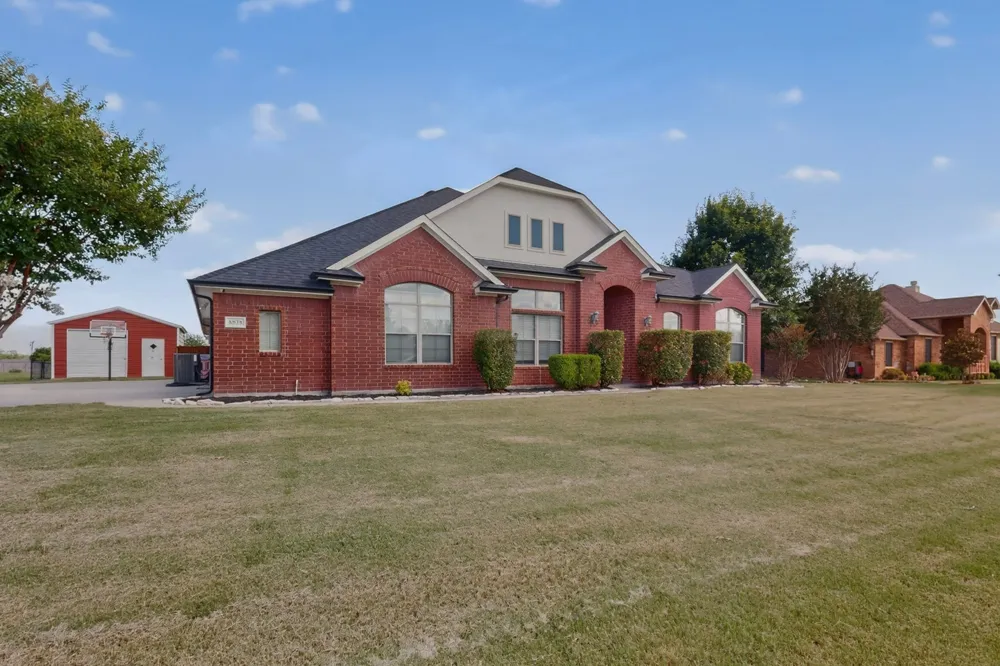 5575 Tree Grace Lane Kaufman, TX 75142