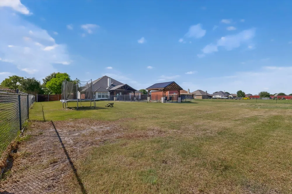 5575 Tree Grace Lane Kaufman, TX 75142
