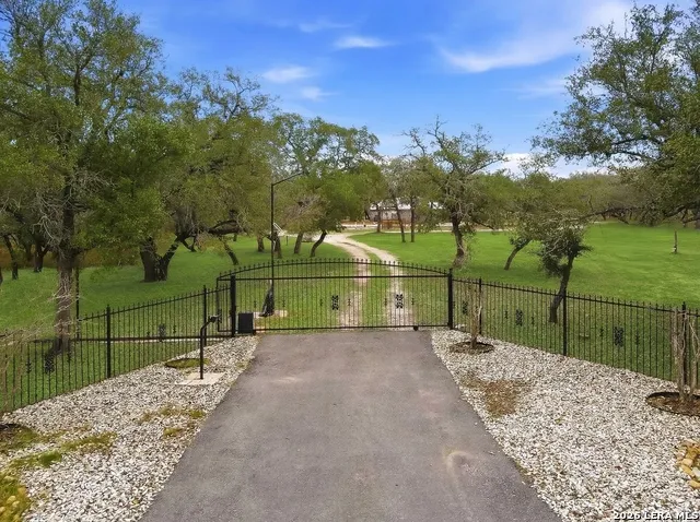 561 County Road 785