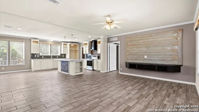 3309 FOREST TRAIL DR