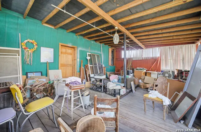 615 E Euclid San Antonio, TX 78212