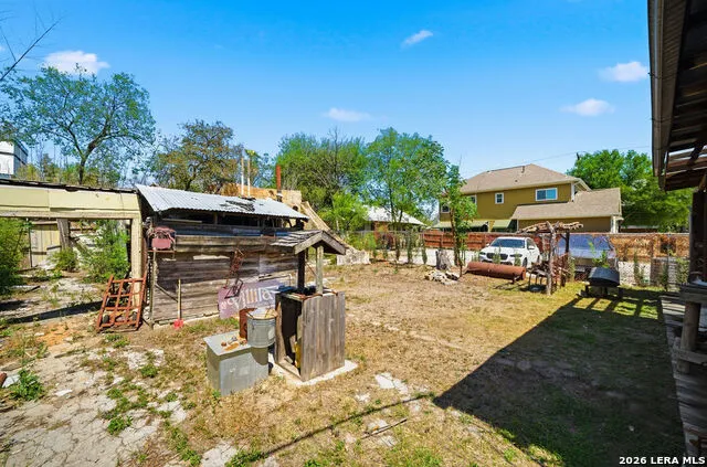 615 E Euclid San Antonio, TX 78212