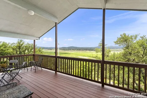 125 Northlake Cove