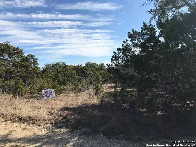 0 W CANYON DR Bandera, TX 78003