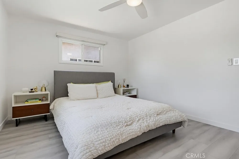 7058 Fullbright Winnetka, CA 91306