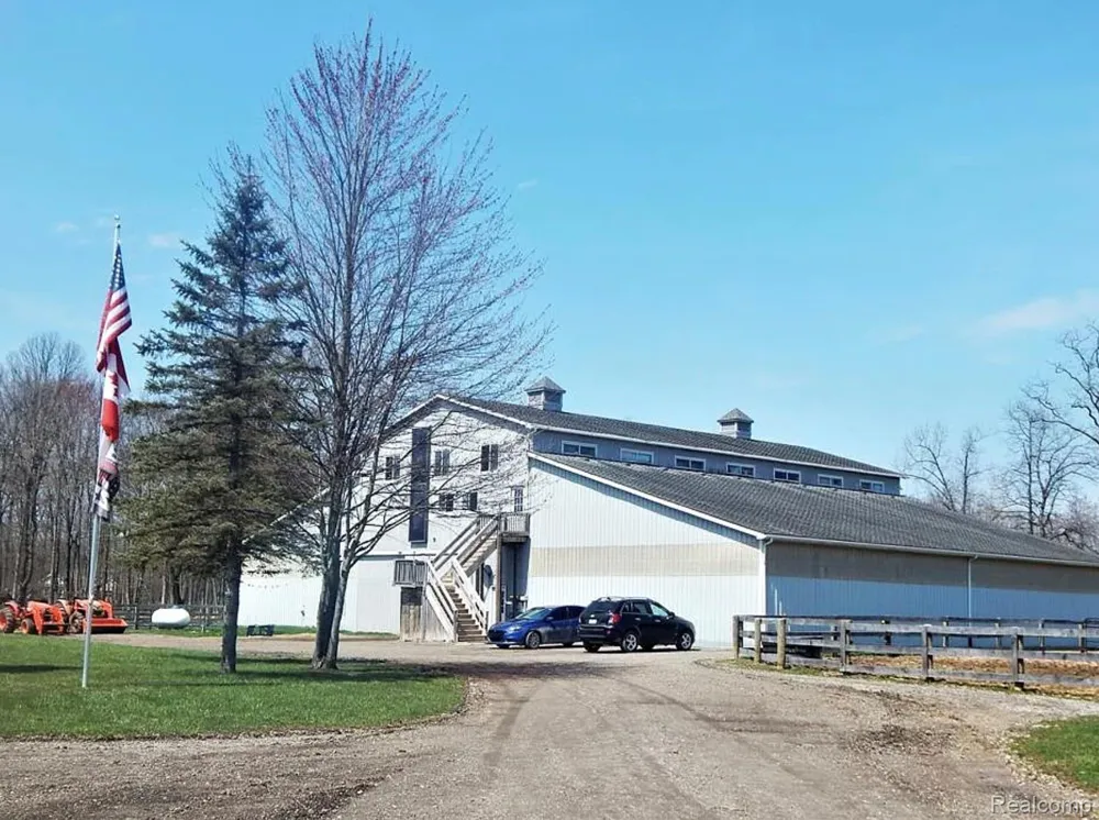 4441 Mack Road Oceola Township, MI 48855