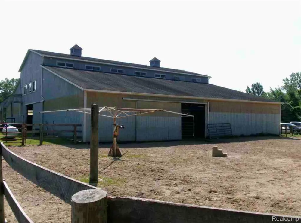 4441 Mack Road Oceola Township, MI 48855