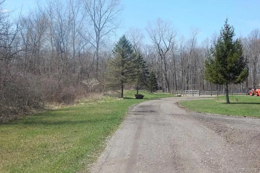 4441 Mack Road Oceola Township, MI 48855