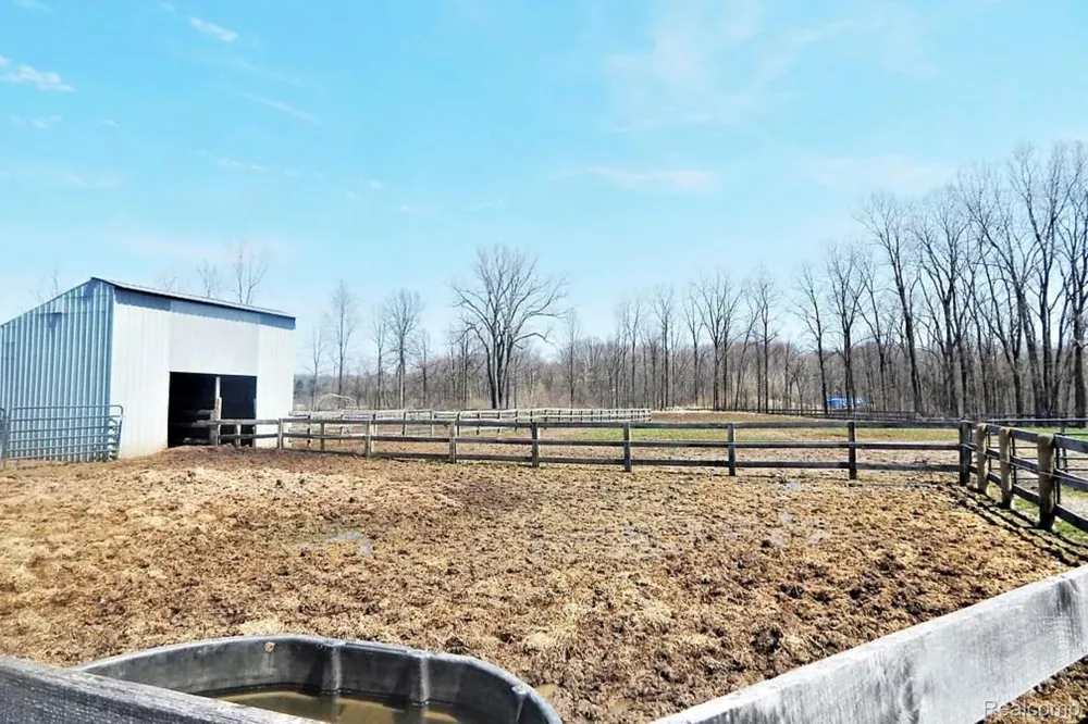 4441 Mack Road Oceola Township, MI 48855