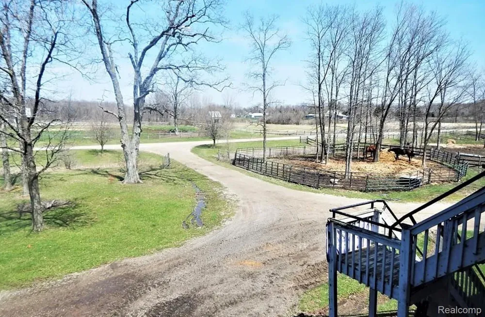 4441 Mack Road Oceola Township, MI 48855
