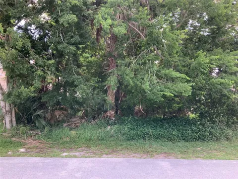 23 COMANCHE COURT