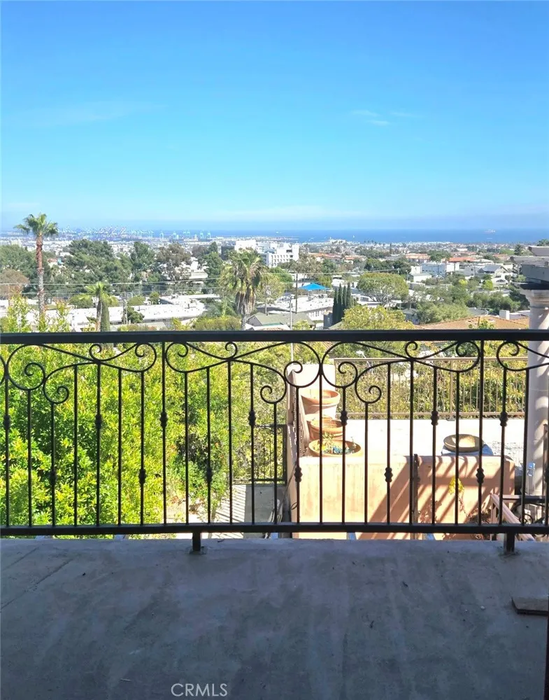 342 Lois San Pedro, CA 90732