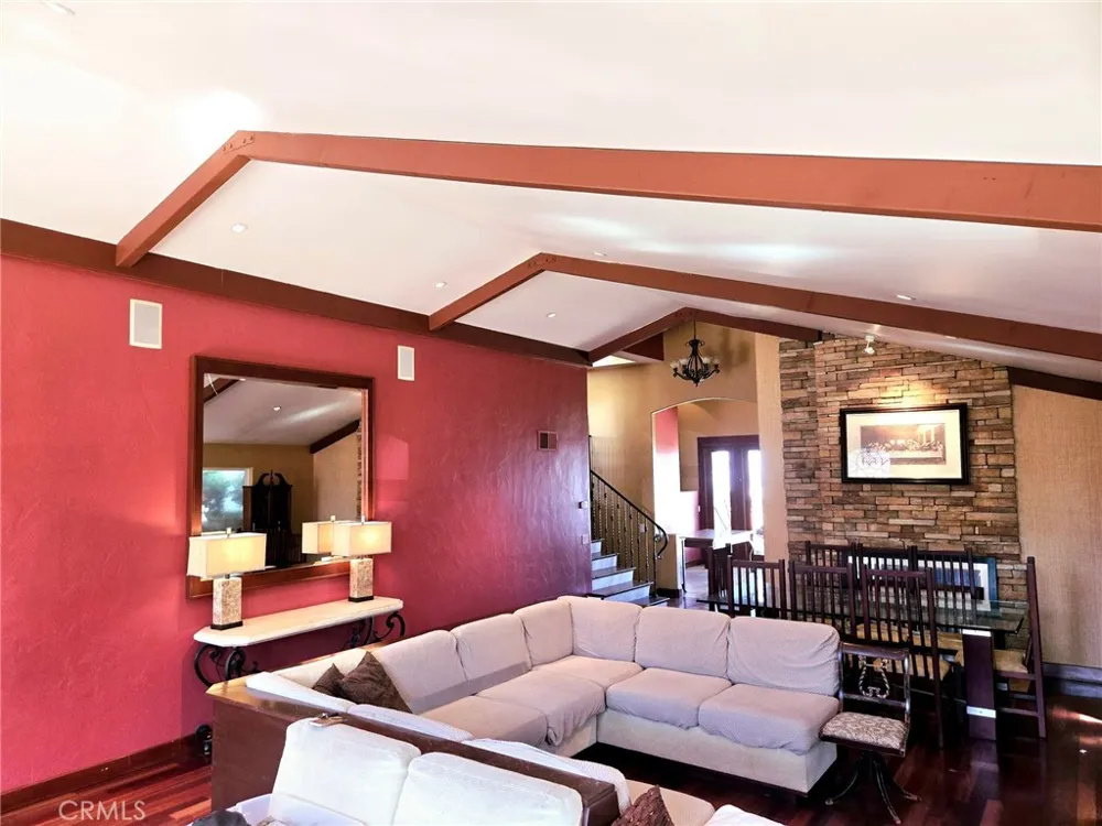342 Lois San Pedro, CA 90732