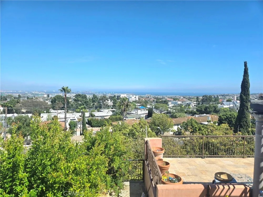 342 Lois San Pedro, CA 90732