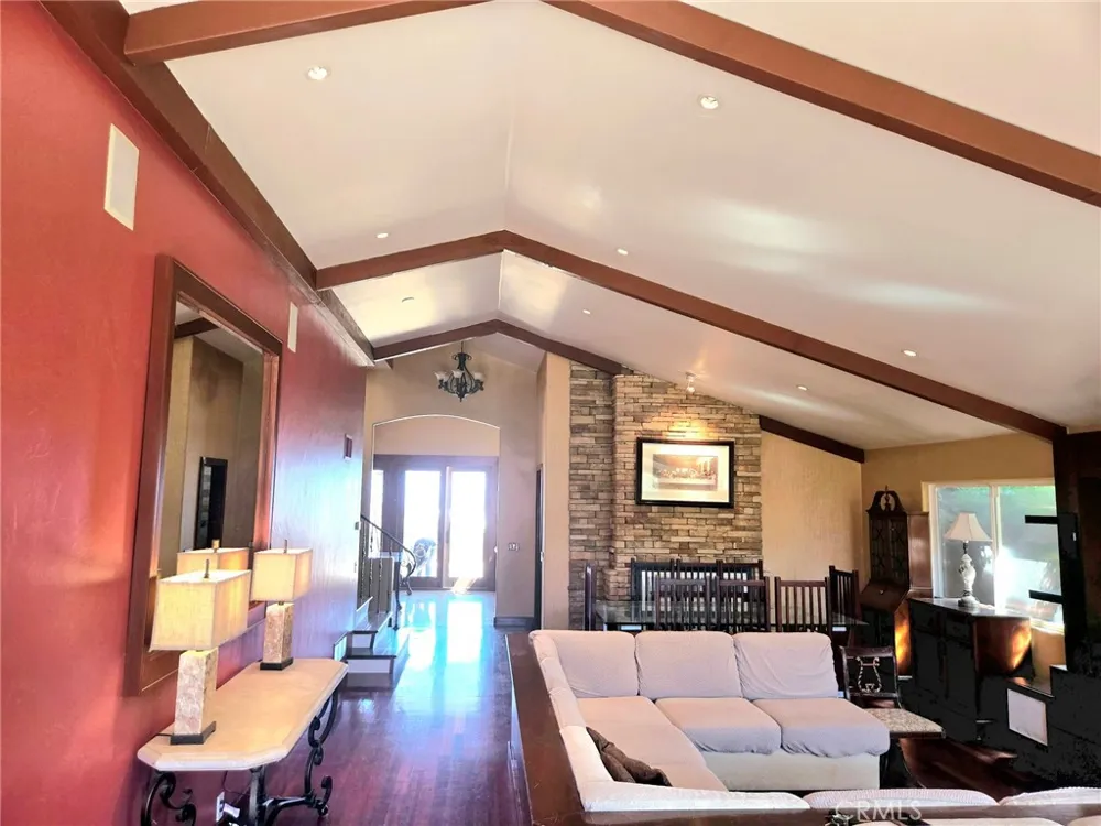 342 Lois San Pedro, CA 90732