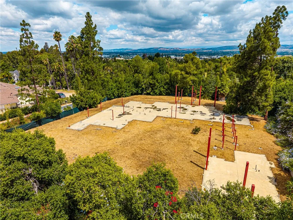 681 S Peralta Hills Anaheim, CA 92807