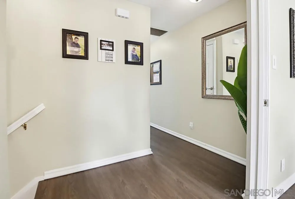 6880 Wallsey Drive San Diego, CA 92119