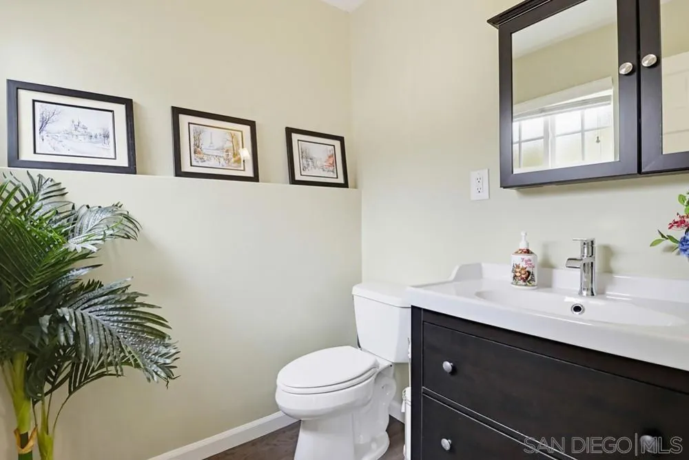 6880 Wallsey Drive San Diego, CA 92119