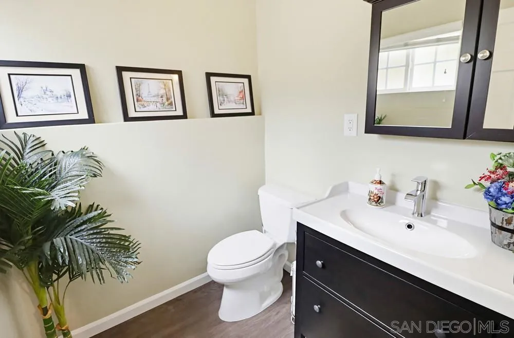6880 Wallsey Drive San Diego, CA 92119