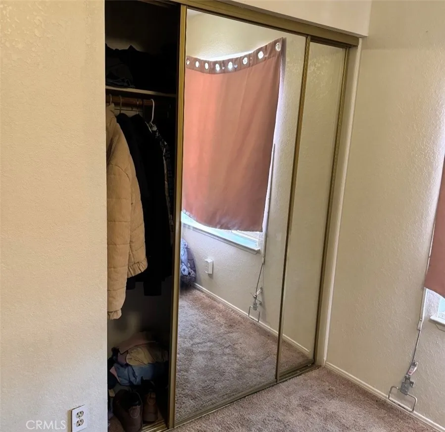 15087 Whitekirk Victorville, CA 92394
