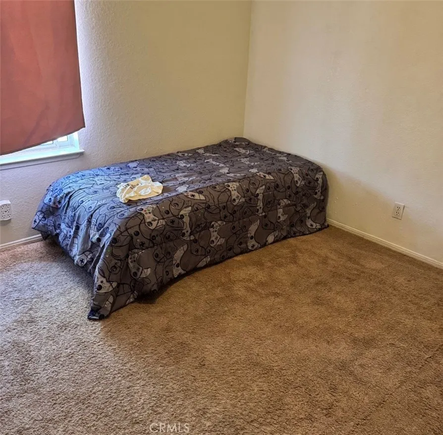 15087 Whitekirk Victorville, CA 92394