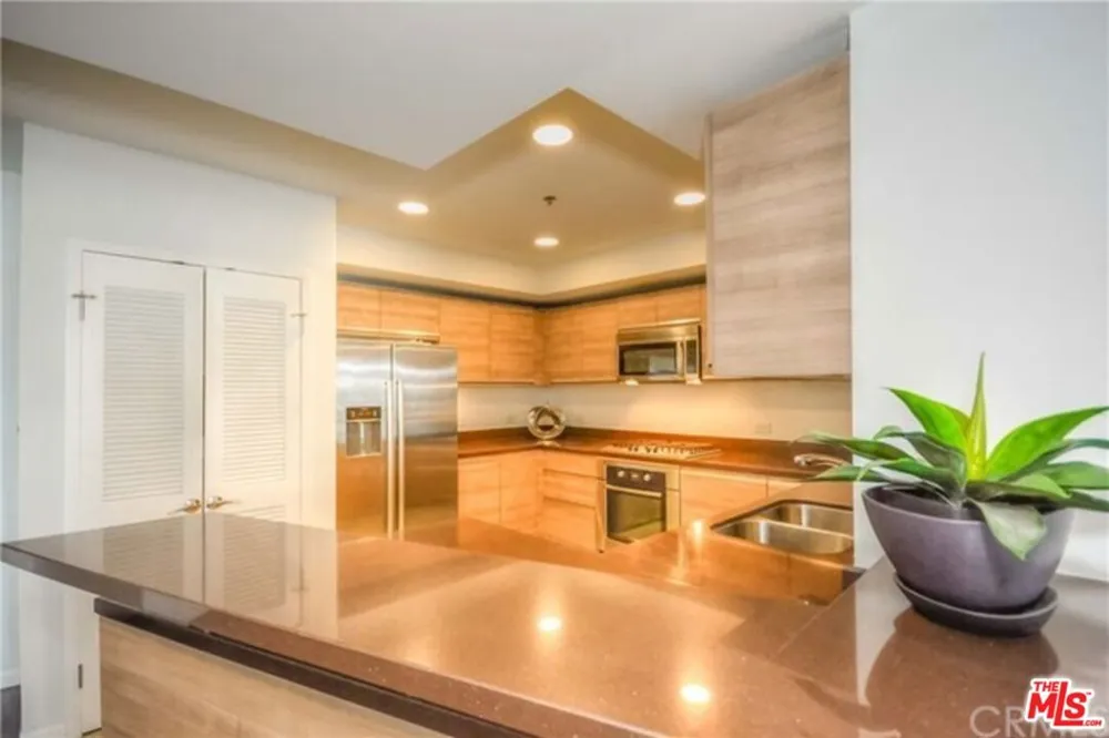3785 Wilshire Boulevard #908 Los Angeles, CA 90010