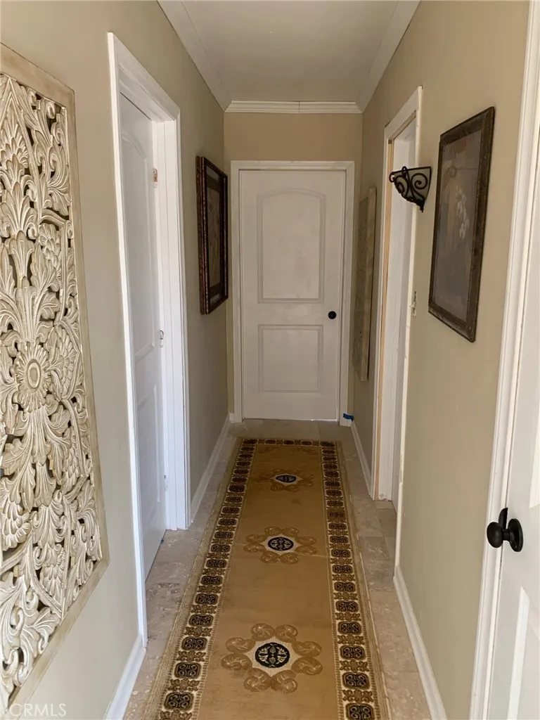 6674 Easton East Los Angeles, CA 90022