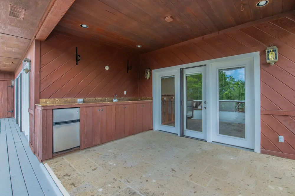 113 Indian Bend Drive Lakeway, TX 78734