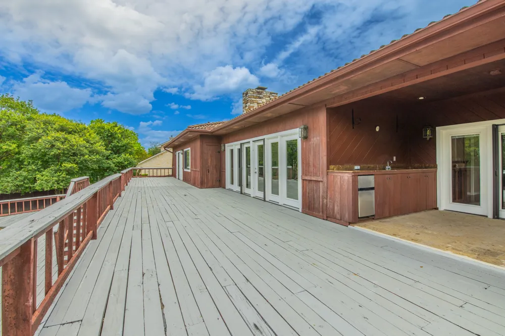 113 Indian Bend Drive Lakeway, TX 78734