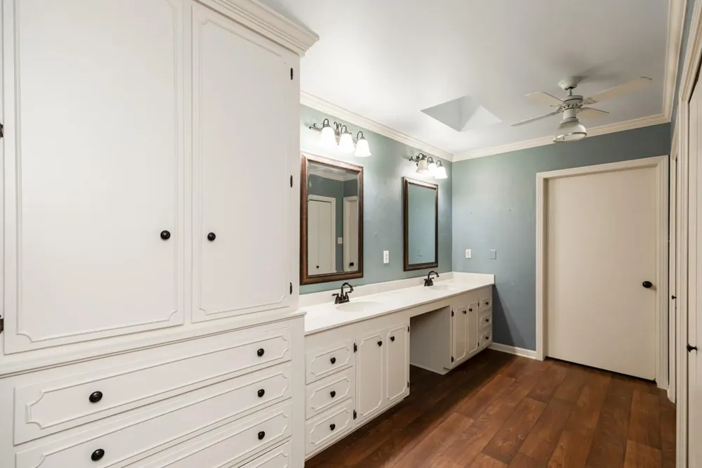 2465 Gladys Street Beaumont, TX 77702