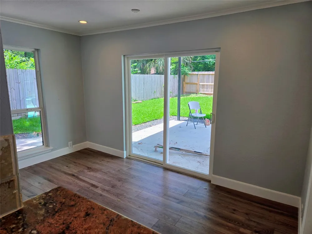 5010 Mayfair Street Bellaire, TX 77401
